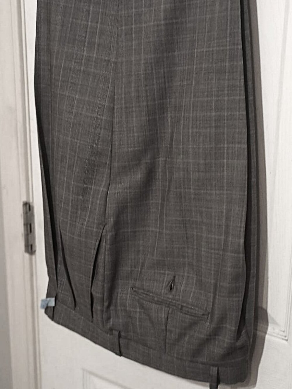 Society Brand Men Light Gray 2 Piece Suit  44R - Picture 13 of 16